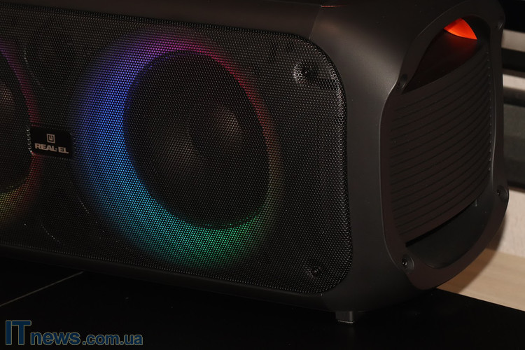 REAL-EL_X-795_portable_acoustics